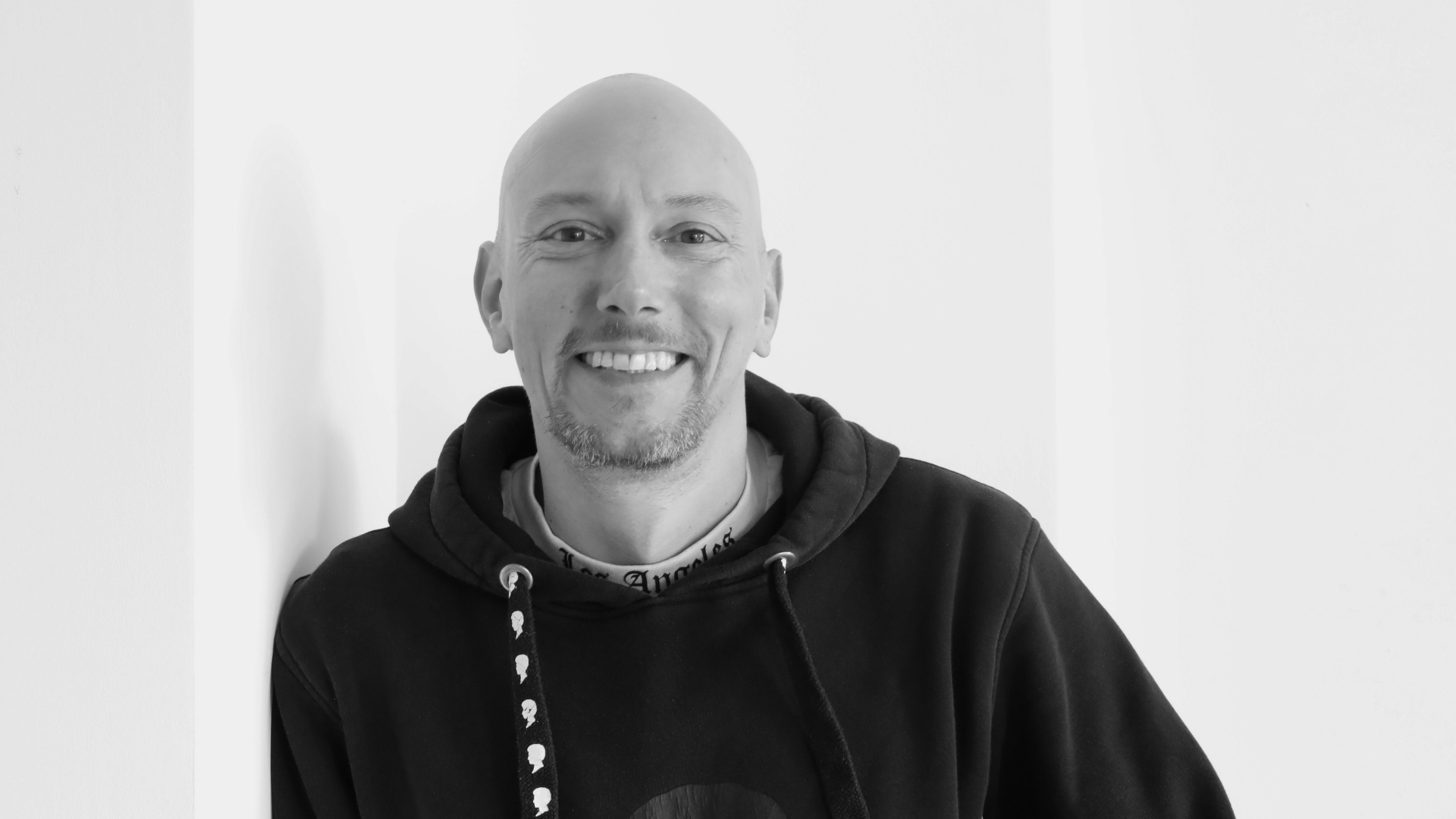 <a style="font-weight: 400; color: #93c01f;" href="tel:004940808032178">040 / 80 80 321-78</a><br><a style="font-weight: 400; color: #93c01f;" href="mailto:d.stolica@unternehmen-frische.de">h.huempel@unternehmen-frische.de</a>